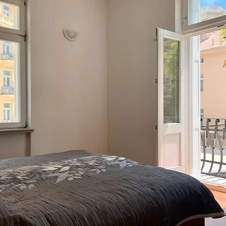 Spacious Riviera With Amazing Terrace Abbázia